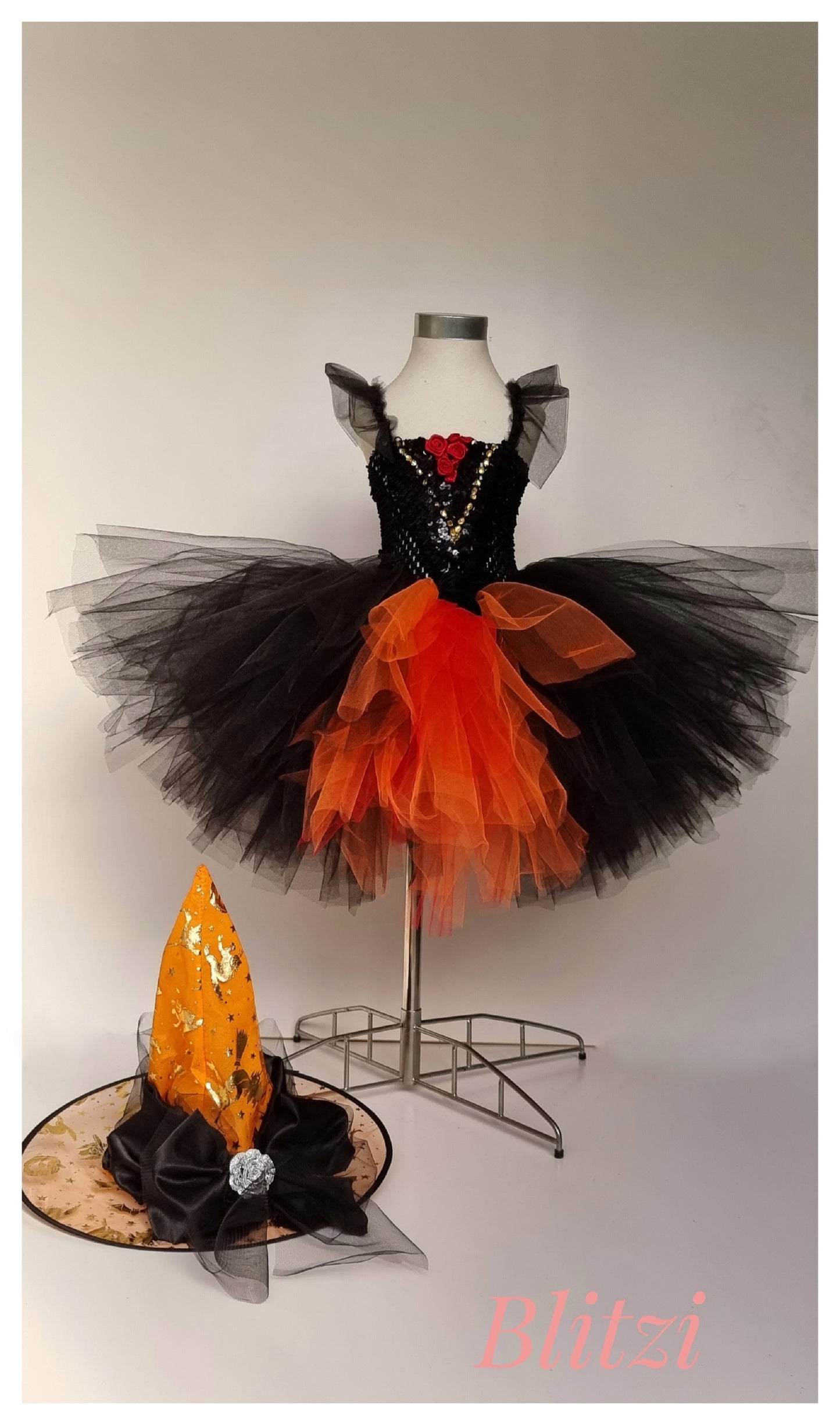 Halloween costume dress